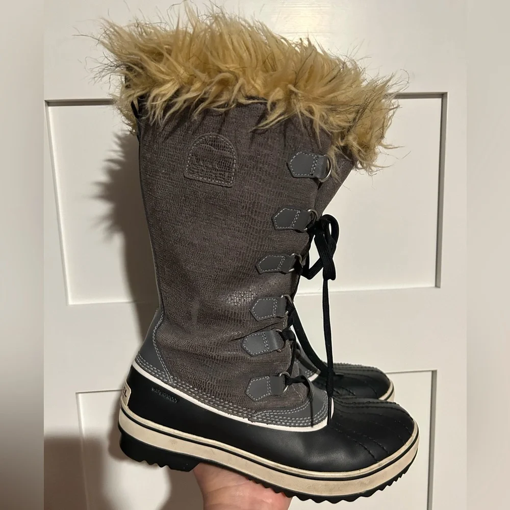 Sorel excellent joan